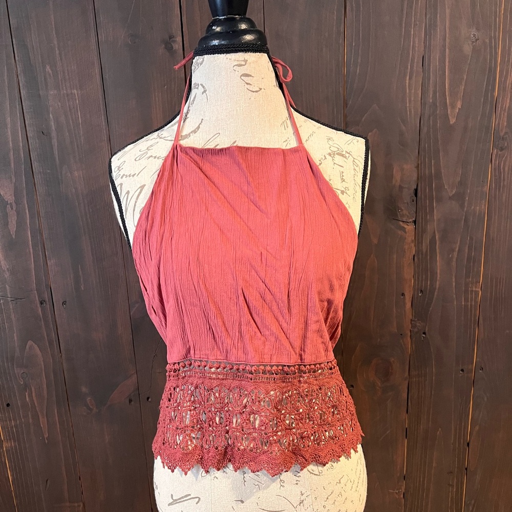American Eagle top
